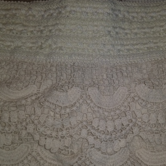 Shorts - Picture 2 of 5